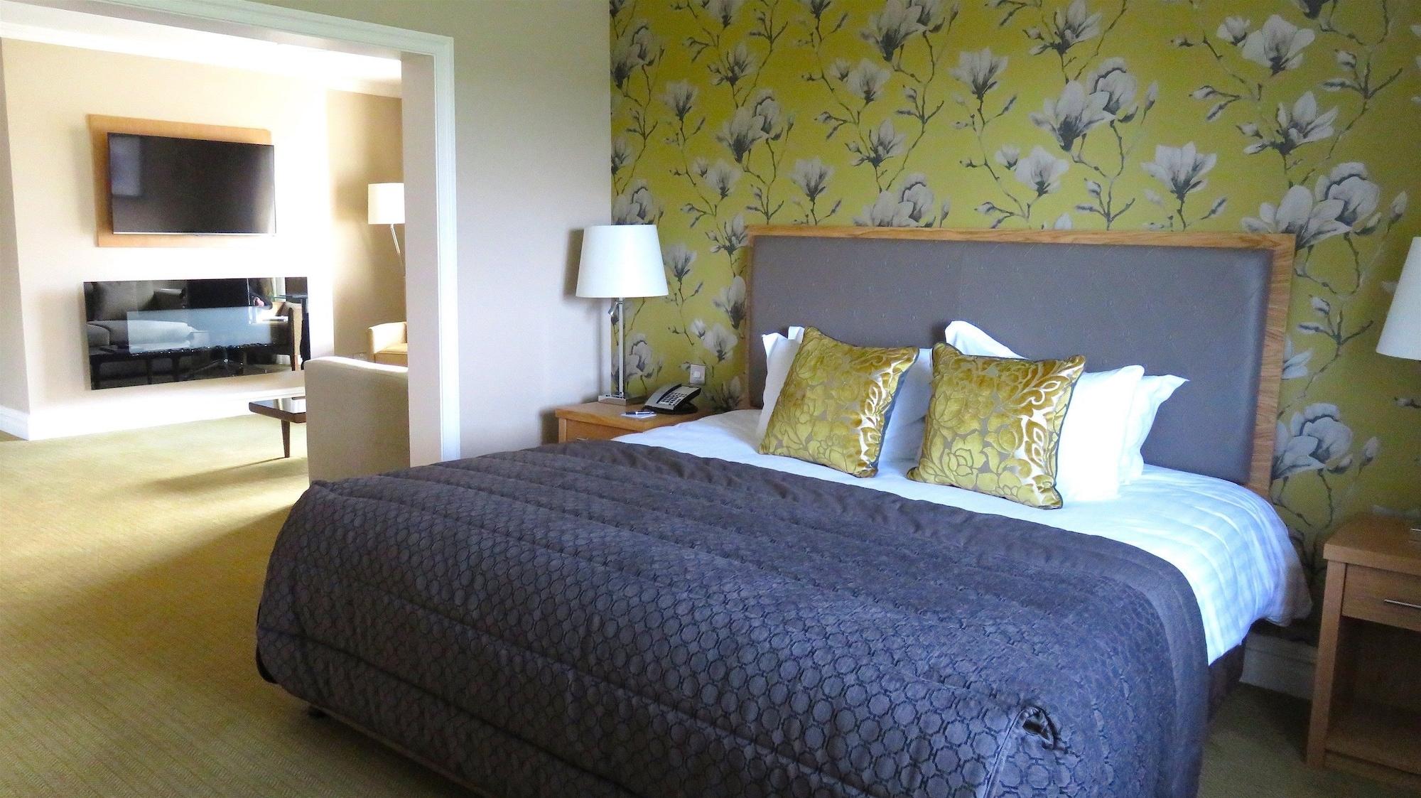 Carden Park Hotel, Golf Resort&Spa Tilston Buitenkant foto
