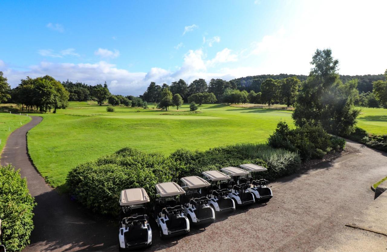 Carden Park Hotel, Golf Resort&Spa Tilston Buitenkant foto