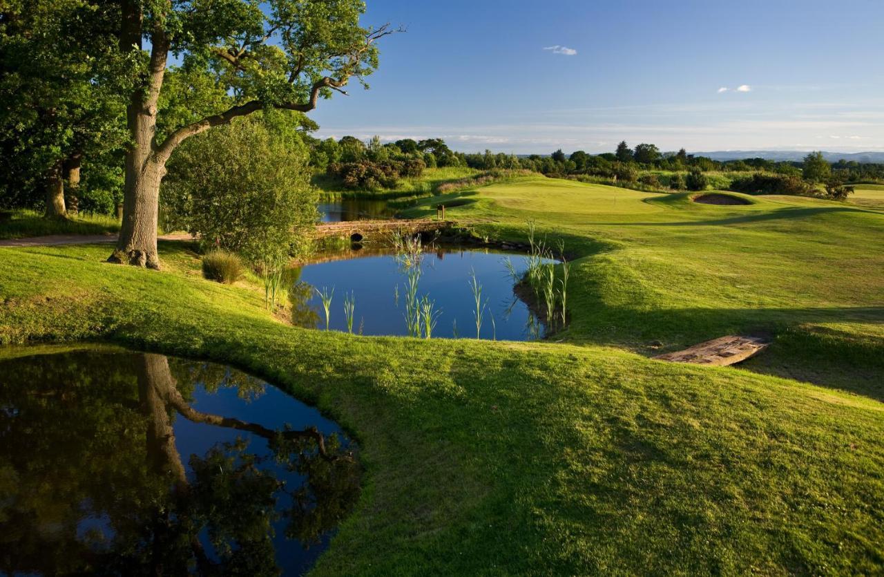 Carden Park Hotel, Golf Resort&Spa Tilston Buitenkant foto